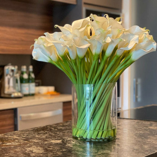 Calla Lilies in a 25 cm Glass Cylinder